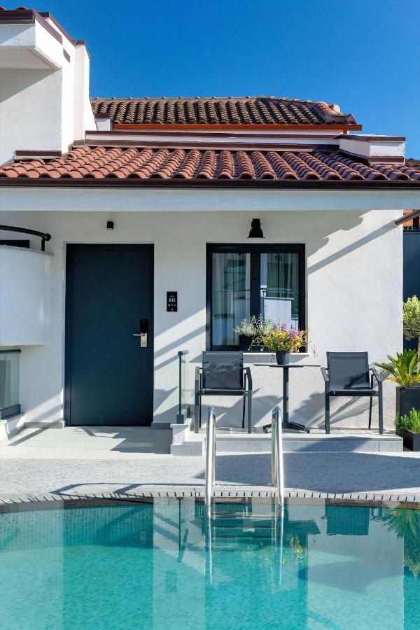 Melite Luxury Rooms & Apartments 帕利乌里翁 外观 照片
