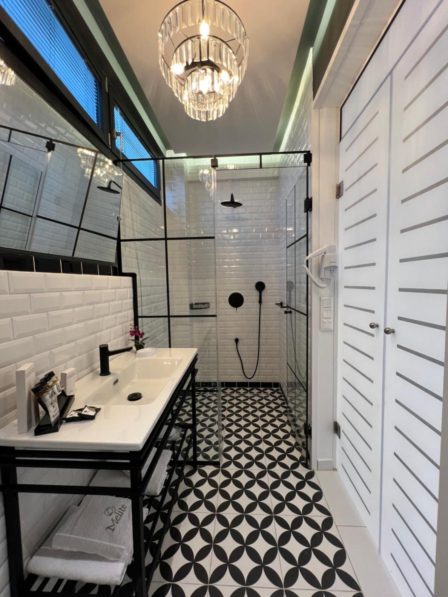 Melite Luxury Rooms & Apartments 帕利乌里翁 外观 照片